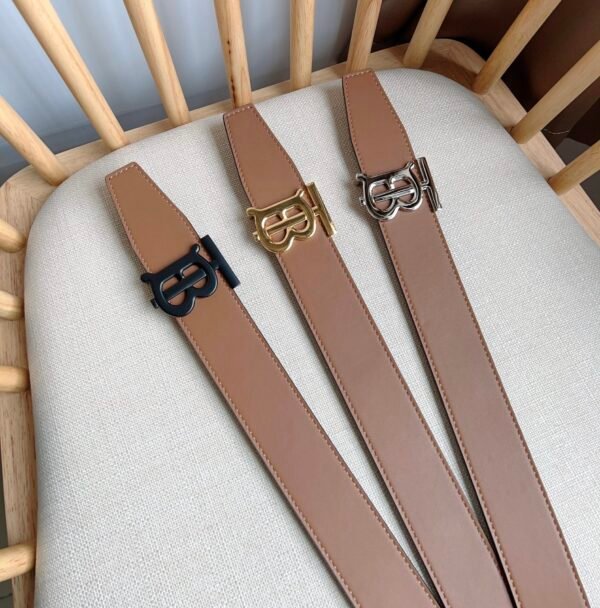 Burberry Men's Original box Top Belt